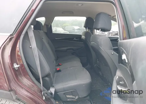 2017 Kia Sorento Lx/L z USA, uszkodzony, nr VIN 5XYPGDA59HG329197